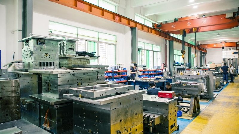 吹塑模具格局重塑：2025年值得关注的十大品牌