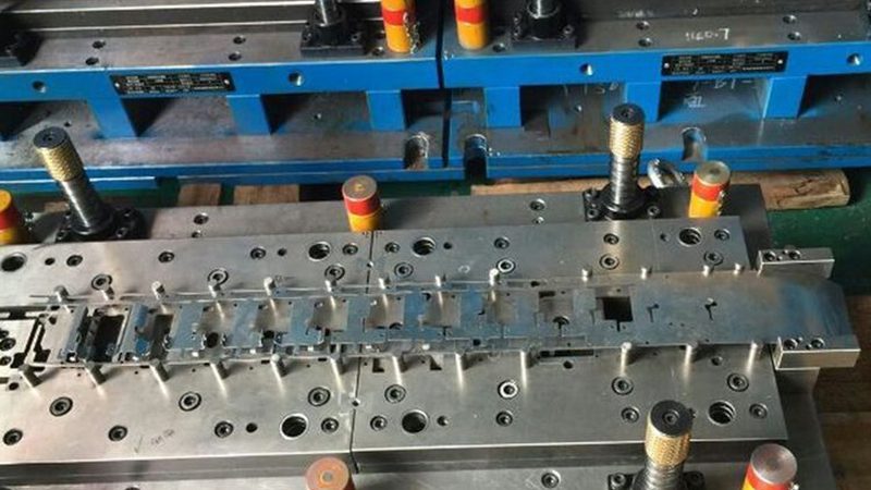 压铸模具寿命延长之道：揭秘五大关键策略**