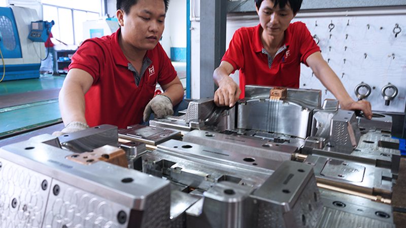 耐磨损模具配件：规格型号背后的关键考量**
