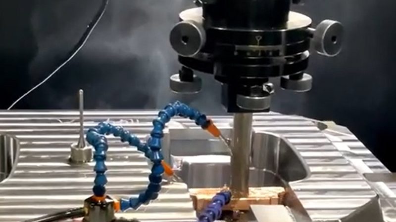 注塑模具加工：标准规范与普通加工的五大差异**